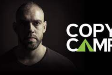 Capa do curso COPYCAMP Remix com design moderno e chamativo, destacando a palavra 'Remix' e elementos visuais de sucesso em vendas.